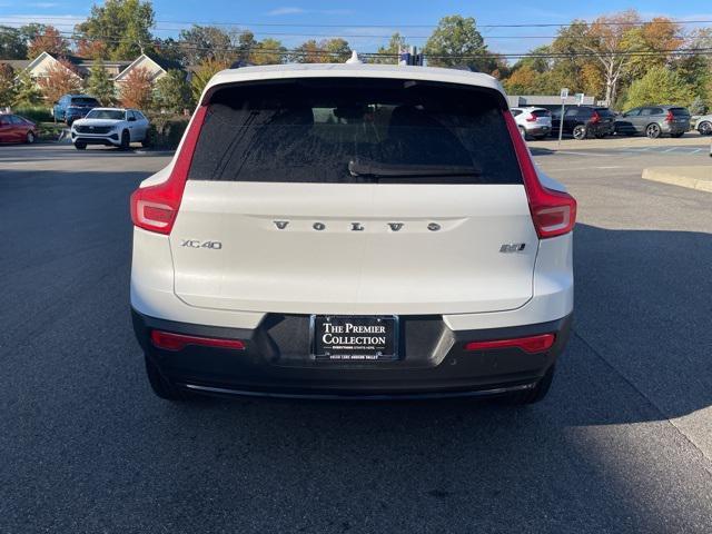 used 2023 Volvo XC40 car, priced at $28,899