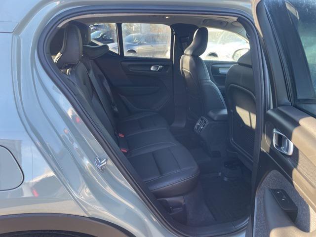 used 2023 Volvo XC40 car, priced at $31,627
