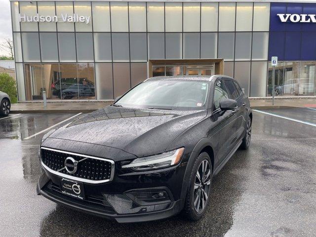 used 2021 Volvo V60 Cross Country car, priced at $35,349