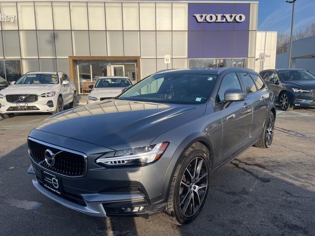 used 2020 Volvo V90 Cross Country car, priced at $31,899