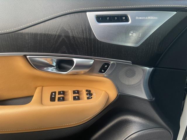 used 2022 Volvo XC90 car, priced at $44,893