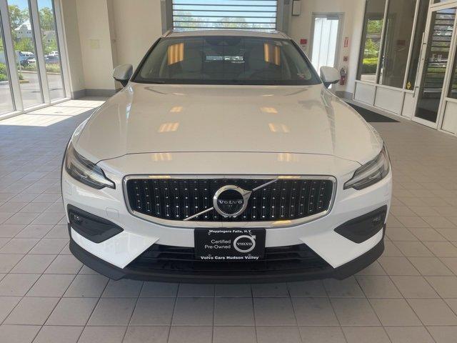 used 2022 Volvo V60 Cross Country car, priced at $39,799