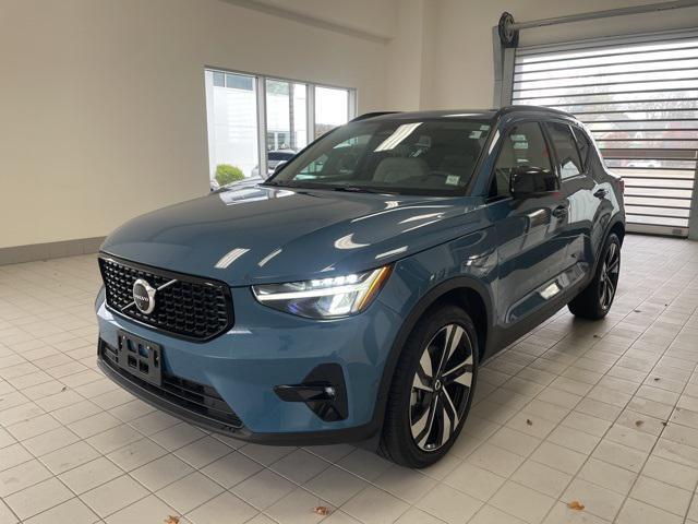 used 2023 Volvo XC40 car, priced at $29,989