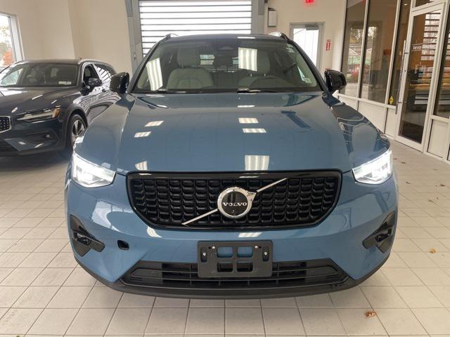 used 2023 Volvo XC40 car, priced at $29,989