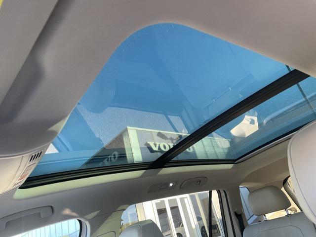 used 2018 Volkswagen Tiguan car, priced at $13,899