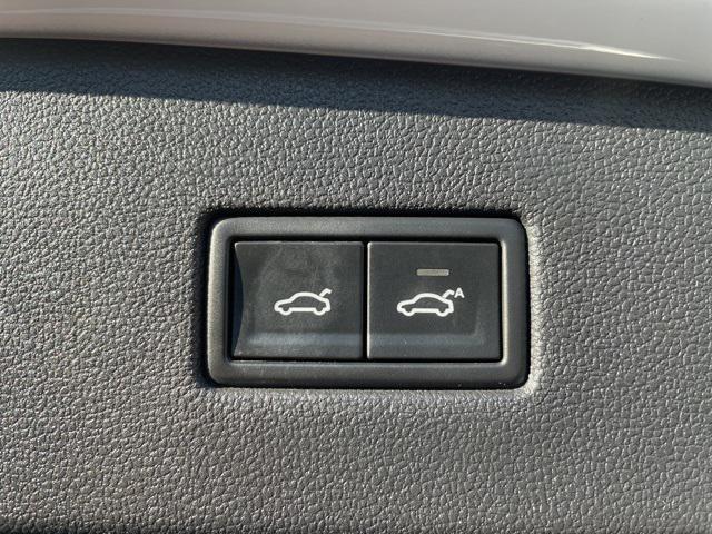 used 2018 Volkswagen Tiguan car, priced at $13,899