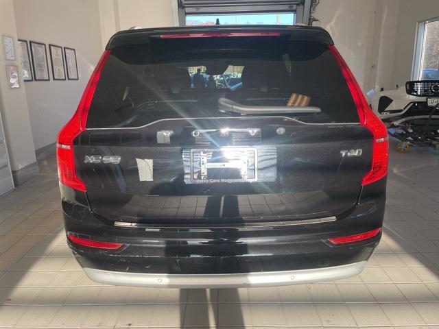 used 2022 Volvo XC90 car, priced at $41,898