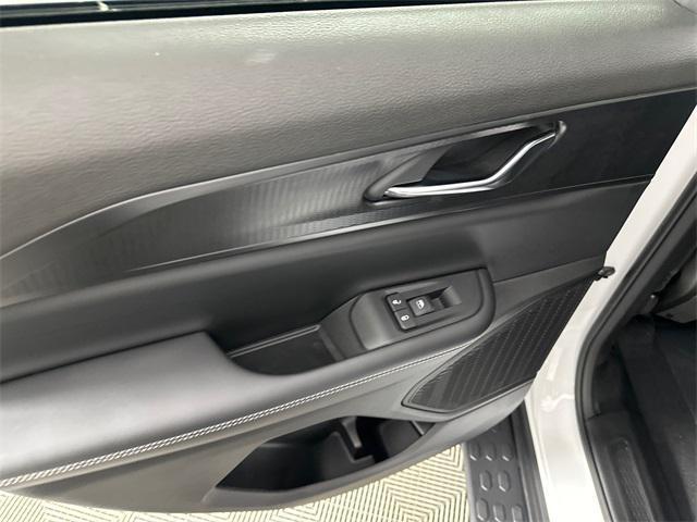 new 2025 Jeep Grand Cherokee car, priced at $41,963