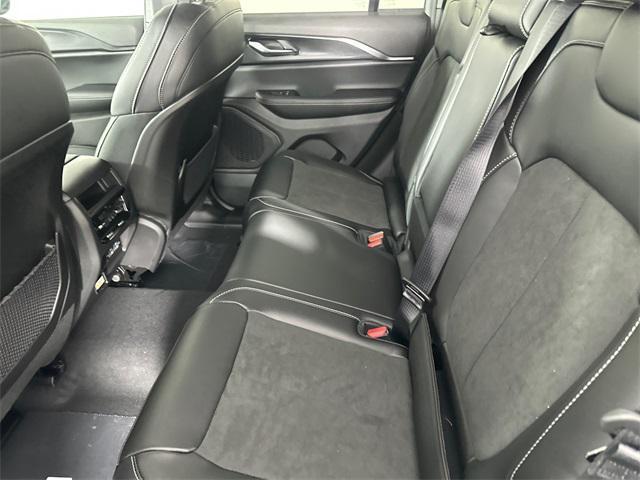 new 2025 Jeep Grand Cherokee car, priced at $41,963