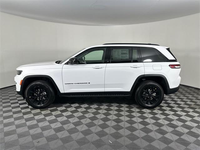 new 2025 Jeep Grand Cherokee car, priced at $41,963