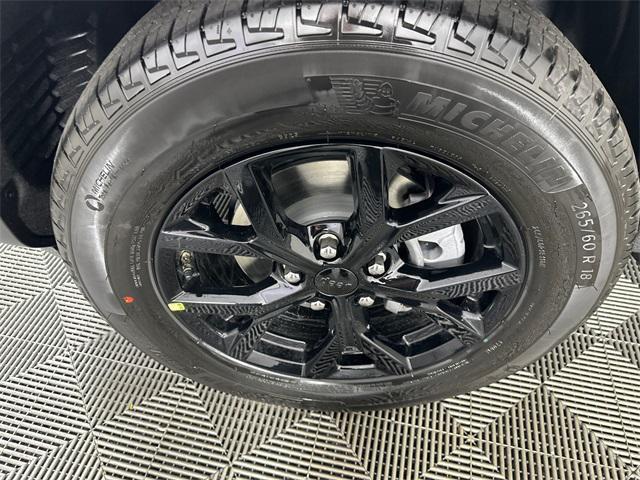 new 2025 Jeep Grand Cherokee car, priced at $41,963