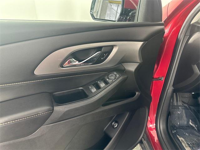 used 2019 Chevrolet Traverse car, priced at $19,495