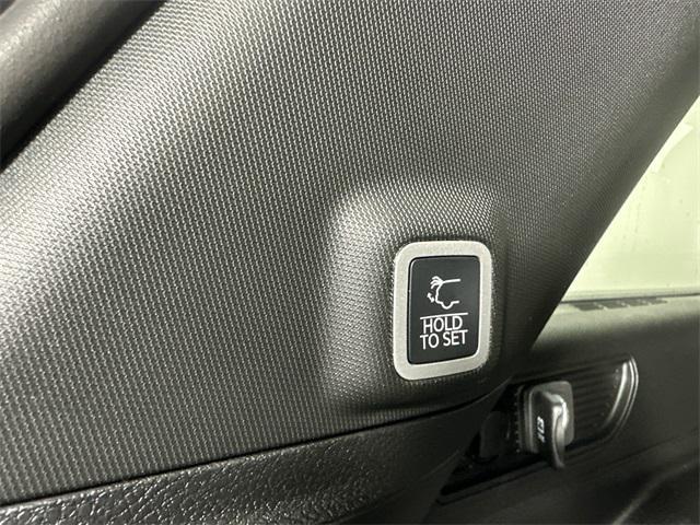 new 2025 Jeep Grand Cherokee car, priced at $42,094