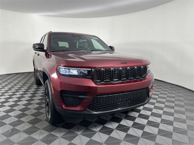 new 2025 Jeep Grand Cherokee car, priced at $42,094