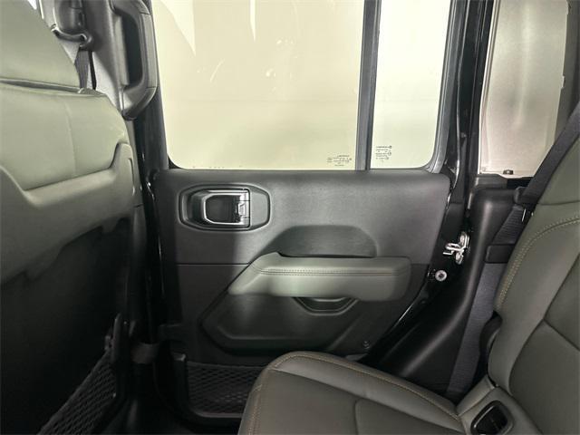 new 2025 Jeep Gladiator car, priced at $52,746