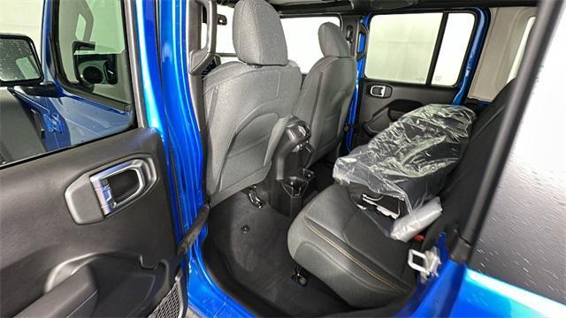 new 2025 Jeep Wrangler car, priced at $53,770