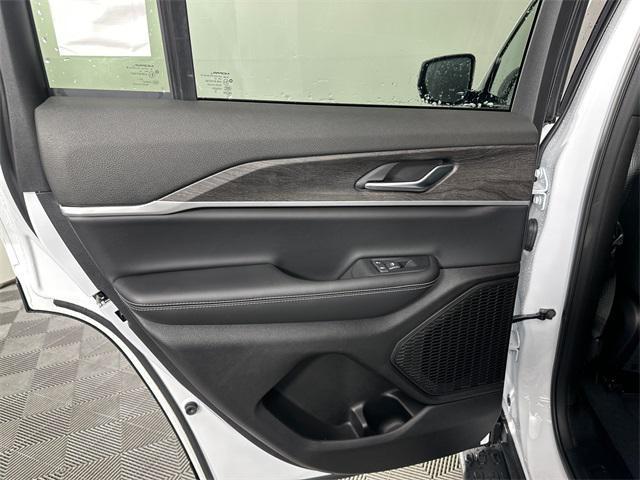 new 2025 Jeep Grand Cherokee car, priced at $43,678
