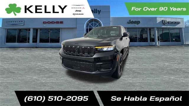 new 2025 Jeep Grand Cherokee car, priced at $45,030