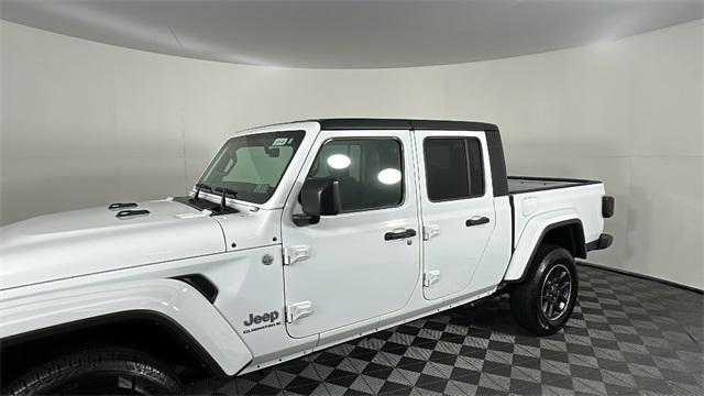 used 2023 Jeep Gladiator car, priced at $35,989