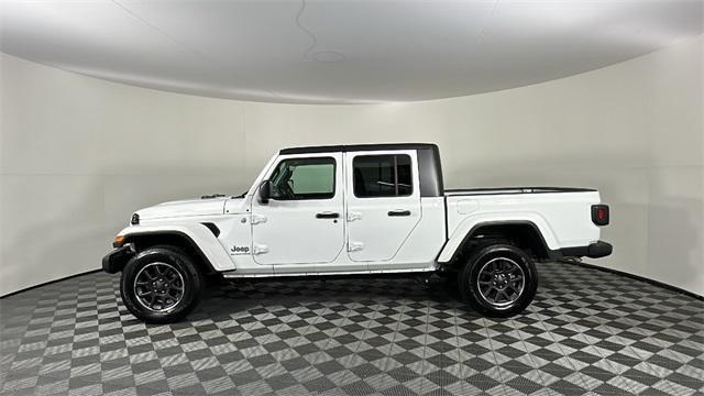 used 2023 Jeep Gladiator car, priced at $35,989