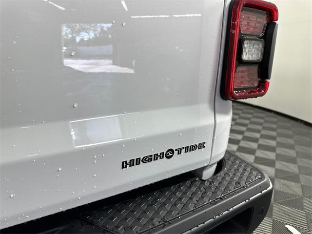 new 2025 Jeep Gladiator car, priced at $46,157