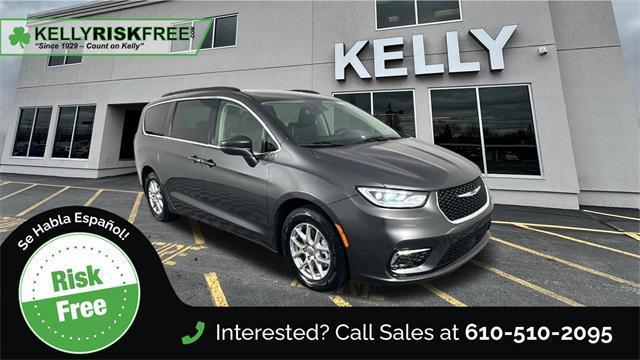 used 2022 Chrysler Pacifica car, priced at $26,998