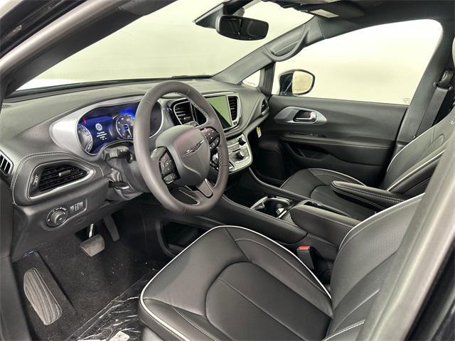 new 2026 Chrysler Pacifica car, priced at $51,084