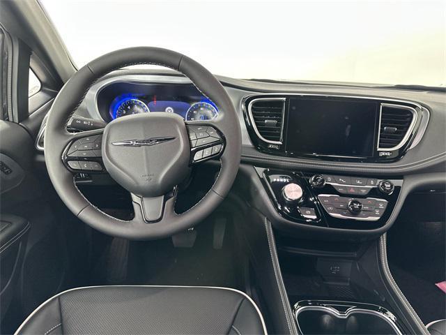 new 2026 Chrysler Pacifica car, priced at $51,084