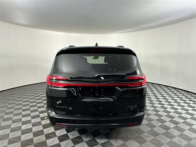 new 2026 Chrysler Pacifica car, priced at $51,084
