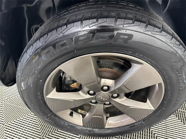 used 2017 Jeep Cherokee car, priced at $11,998