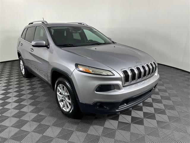 used 2017 Jeep Cherokee car, priced at $12,998