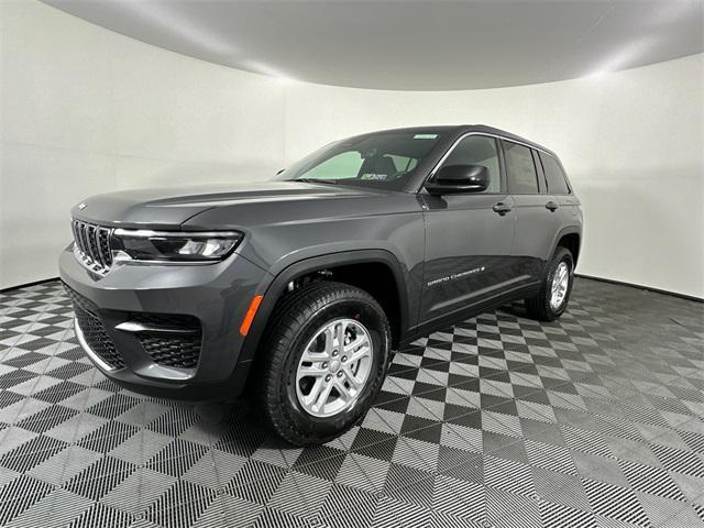 new 2025 Jeep Grand Cherokee car, priced at $36,200