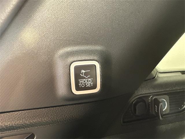 new 2025 Jeep Grand Cherokee car, priced at $41,705