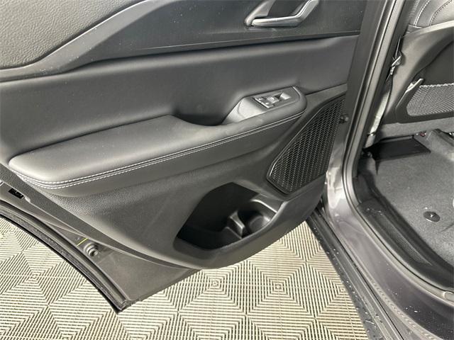 new 2025 Jeep Grand Cherokee car, priced at $44,225