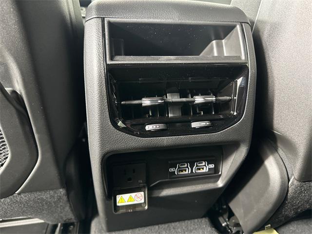 new 2025 Jeep Grand Cherokee car, priced at $41,705
