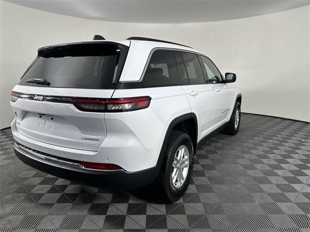 new 2024 Jeep Grand Cherokee car, priced at $35,995