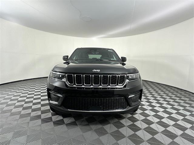 new 2025 Jeep Grand Cherokee car, priced at $36,188