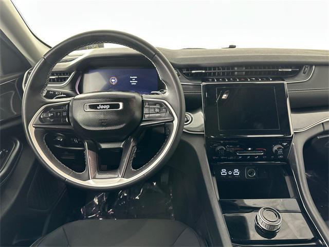 used 2023 Jeep Grand Cherokee car, priced at $30,998