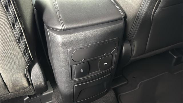 used 2024 Ford Explorer car, priced at $38,998