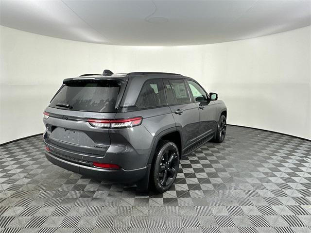 new 2025 Jeep Grand Cherokee car, priced at $48,520