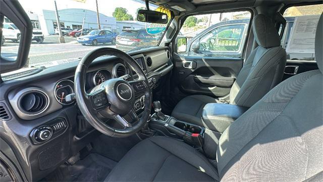 used 2021 Jeep Gladiator car, priced at $31,998