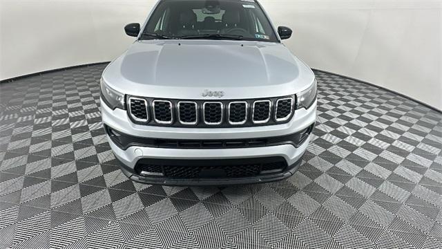 new 2025 Jeep Compass car, priced at $30,187