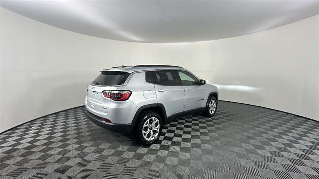 new 2025 Jeep Compass car, priced at $30,687