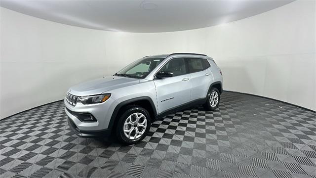 new 2025 Jeep Compass car, priced at $30,687