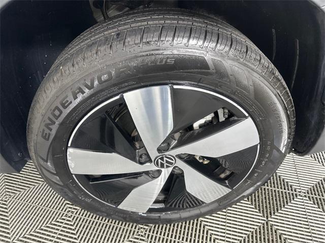 used 2024 Volkswagen Taos car, priced at $21,995