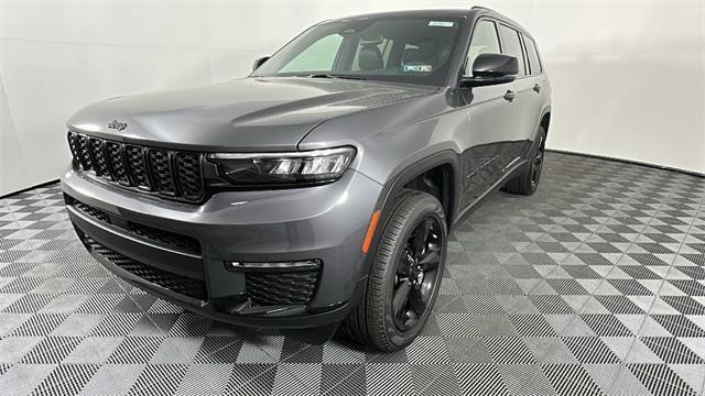 new 2024 Jeep Grand Cherokee L car, priced at $51,650