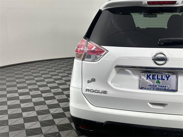 used 2016 Nissan Rogue car, priced at $10,795