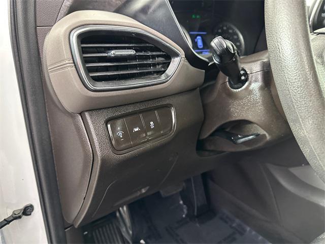 used 2020 Hyundai Santa Fe car, priced at $19,495