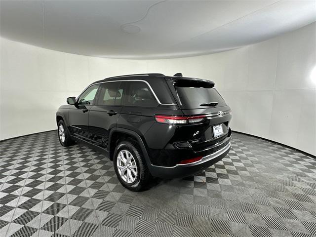 used 2022 Jeep Grand Cherokee car, priced at $24,995