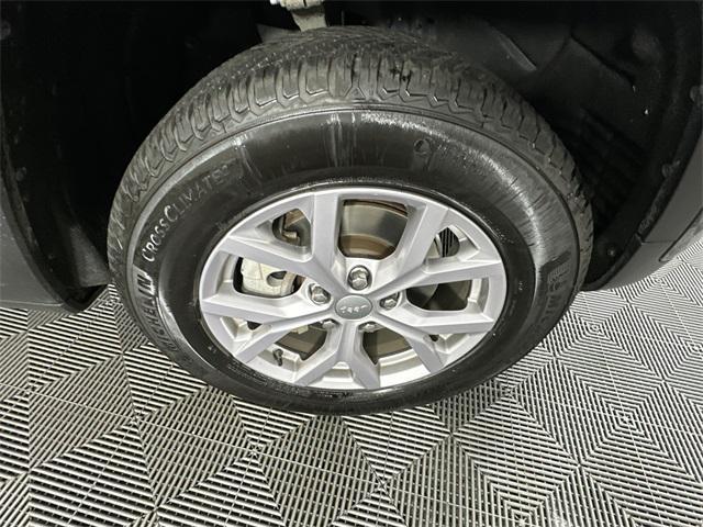 used 2022 Jeep Grand Cherokee car, priced at $24,995